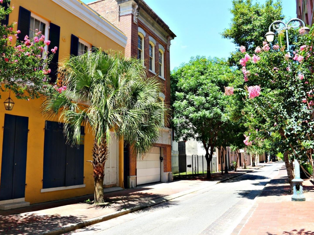 909 Lafayette Condos