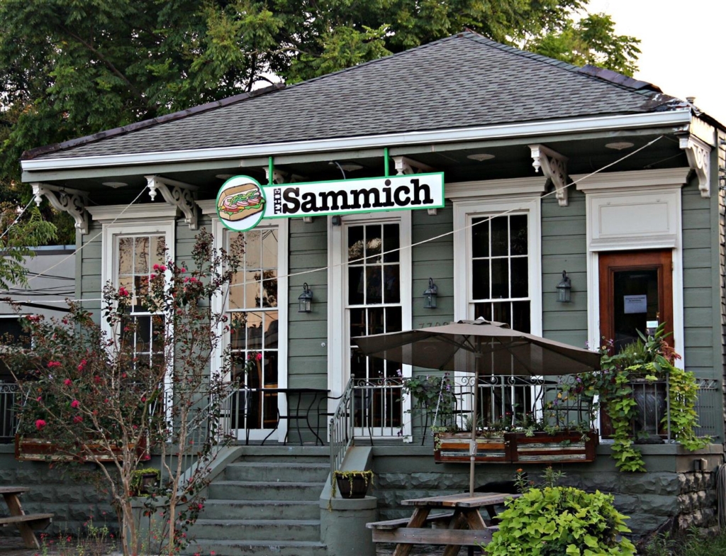 Sandwhich Shop on Maple